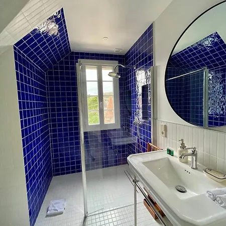 Georgia Villa *