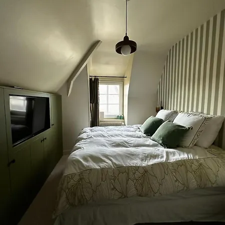 Georgia Villa *